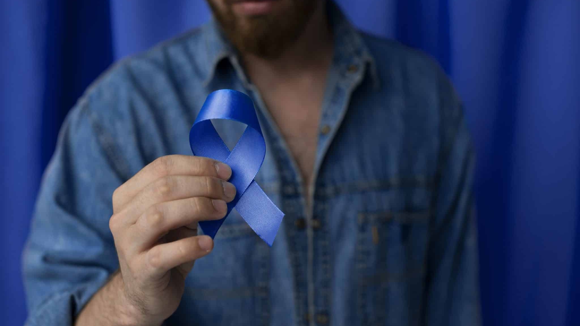 man-with-prostate-cancer-ribbon