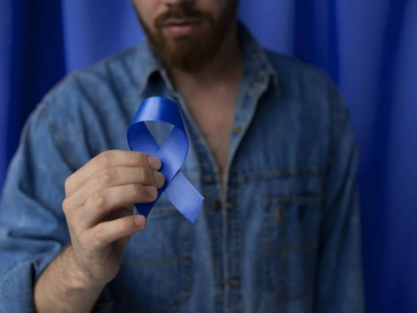 man-with-prostate-cancer-ribbon